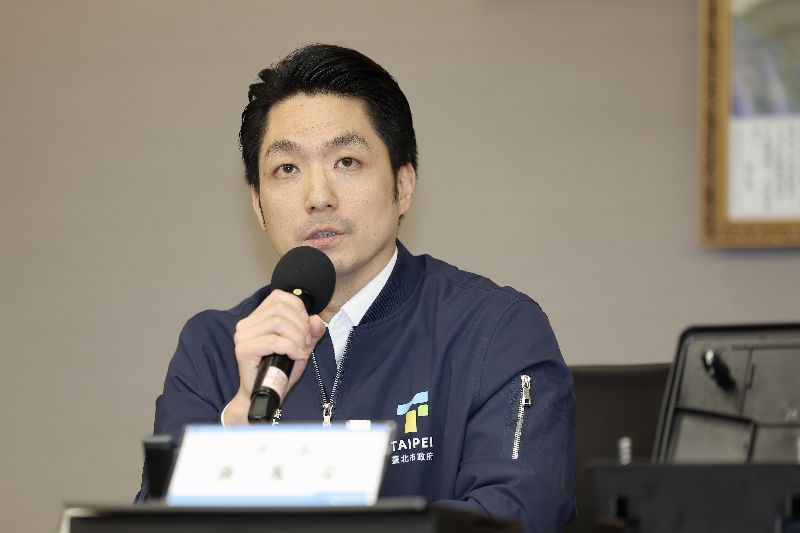 因應近日市民反應鼠患問題,台北市政府5日下午緊急召開鼠害防治記者會,市長蔣萬安(圖)出面呼籲民眾勿恐慌,表示將協調各局處一同處理鼠患問題