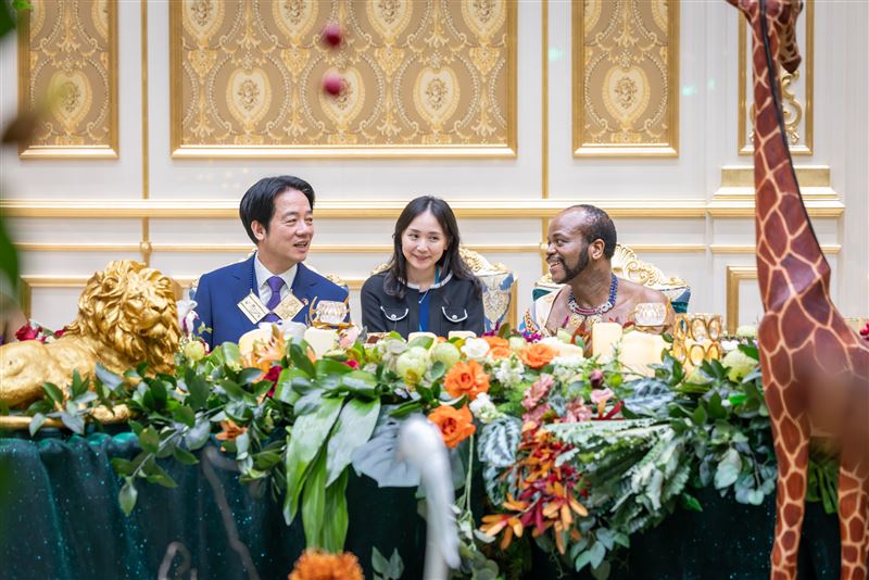 史瓦帝尼以非洲叢林風格打造歡迎晚宴，迎接台灣訪團的到來（圖／總統府提供）