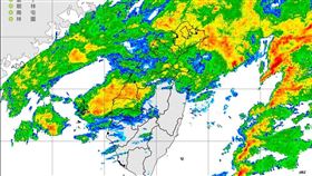 快訊／雨區再擴大！13縣市大雨特報　一路下到明天凌晨（翻攝自氣象署）