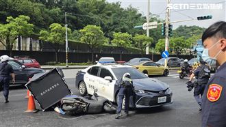 新／南港聯結車撞機車　男騎士當場身亡