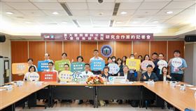 台大醫院雲林分院5日與工業技術研究院正式簽署合作夥伴協議書，並同步啟動115年度多項合作研究計畫。（圖／台大雲林分院提供） 