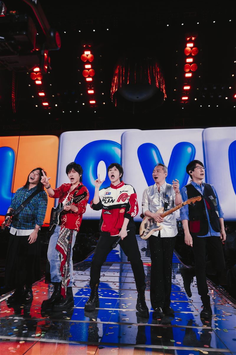 五月天5525+2「回到那一天」演唱會將於7月返場台北大巨蛋。（圖／相信音樂提供）
