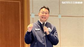 交通部於10日舉行「2026年新春記者會」交通部長陳世凱分享2025年成果以及2026展望。（圖／記者李育道攝影）
