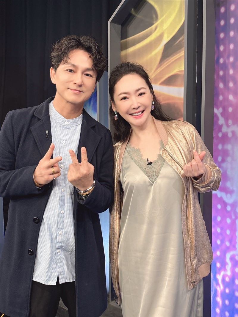 狄志為貼出與王俐人的合照。（圖／翻攝自臉書）