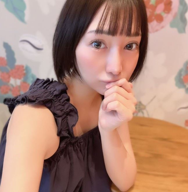土豪炫富9男6女極樂趴玩過頭！人體香檳塔玩過頭　女優暴怒酬勞只拿2000