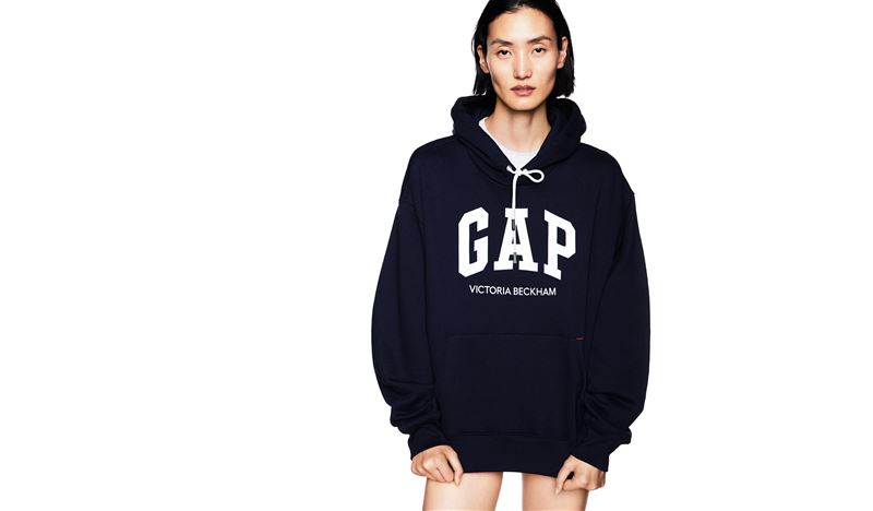 Gap x Victoria Beckham形象圖。（圖／品牌業者提供）