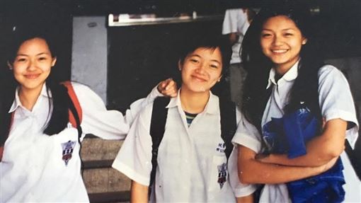 小S曬大S珍貴合照　遙喊：真的好想妳喔珊