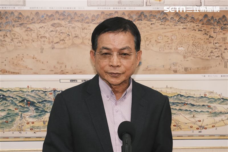 賴士葆表示，劉世芳的外甥在中國做生意卻被這樣對待，是不是有一點over？（圖／記者楊士誼攝影）