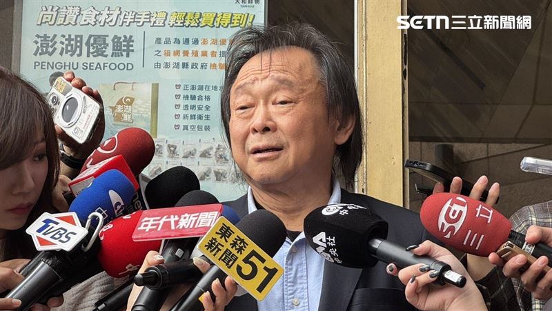 民進黨立委王世堅出席中執會前受訪（圖／記者劉秀敏攝影）