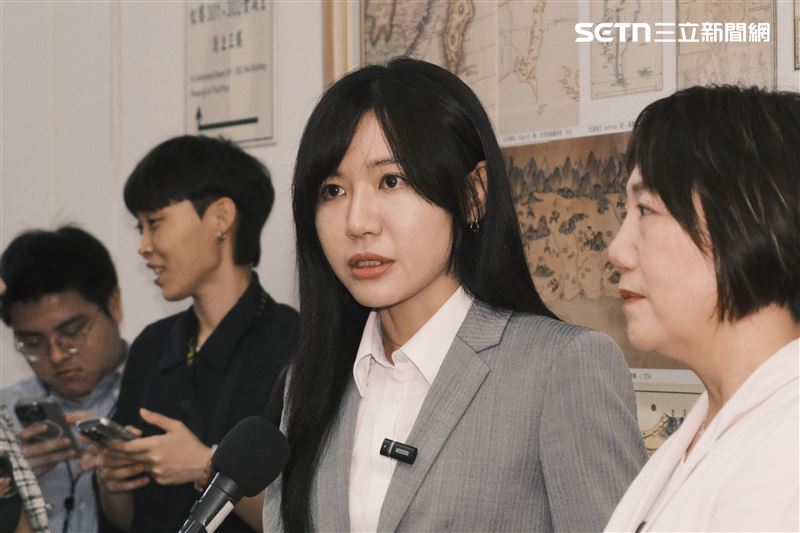 吳沛憶表示，城市治理不分黨派，不能因為綠營民代質詢就不想受理；藍營質詢就表達關切，蔣萬安不妨來基層走走看看，就會知道到底有沒有老鼠。（圖／記者楊士誼攝影）