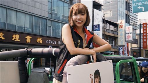 9年頻道破百萬　網紅霸氣買單請客寵粉