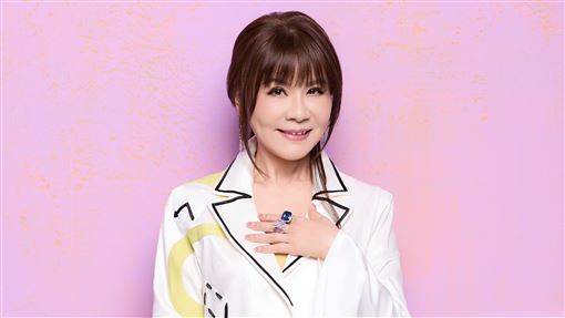 龍千玉為錢不要命　跌落舞台全場尖叫