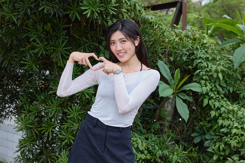 林希子新專輯《我披著世界轉動》是與男友「愛的結晶」。（圖／iSHOW愛秀演藝提供）