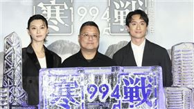 左起王丹妮、梁樂民與劉俊謙。（圖／記者田俊彥攝影）