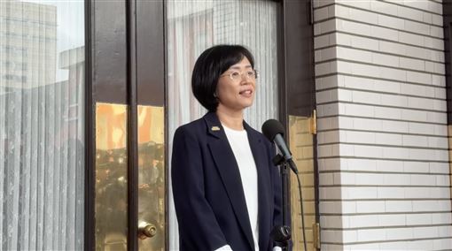 李四川指「一代傳一代」命好　蘇巧慧回擊