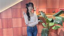 藍波老師驚罹淋巴癌　愛女公開現身揭病因