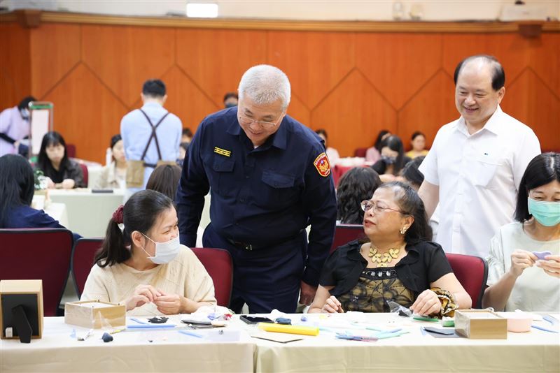 新北警舉辦母親節活動　致意警察媽媽辛勞