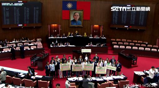 《醫療法》三讀　綠轟藍白：背叛護理人員
