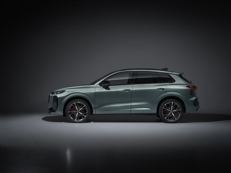 Sportback以斜背線條強調年輕跑格。（圖／Audi提供）