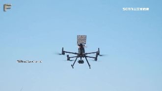他問藍白選民：用無人機或去海邊守台灣？