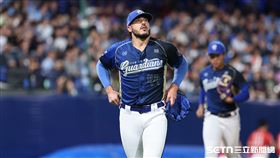 中職37年例行賽，富邦悍將先發投手魔力藍7局無失分退場。（圖／記者劉彥池攝影）