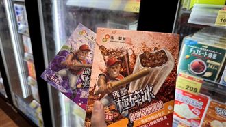 懷舊飛壘變冰棒！大顆碎冰咬出消暑味