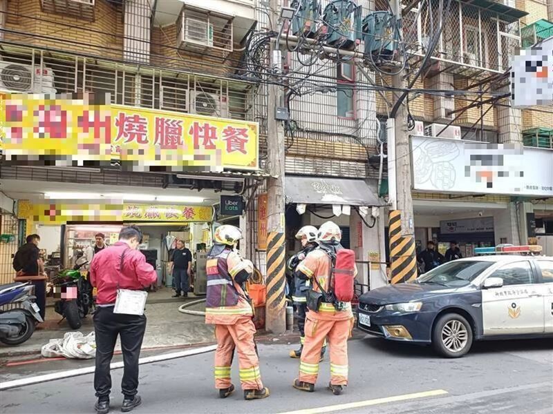 新北市淡水區林姓與曾姓男子因討錢不成竟放火燒死鄰居，今遭士林地院重判。（翻攝畫面）
