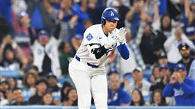大谷翔平敲安打回超前分。（圖／美聯社／達志影像）