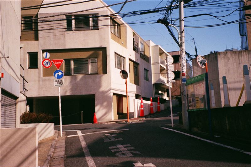 日本不只鄉村地區,就算是東京、大阪這種都會區,也都有空置公寓或獨棟房屋的出現。(示意圖/PIXABAY)