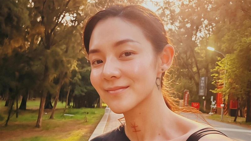 歐陽靖曾相信「不婚不生，快樂一生」的人生觀。（圖／翻攝自歐陽靖臉書）