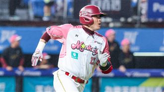 林泓育過站不停跑三壘打　曾總高喊別受傷