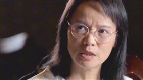 北一女教師區桂芝因主張「零軍購」及「台灣人就是中國人」引發輿論熱議。（圖／翻攝自張育萌臉書）