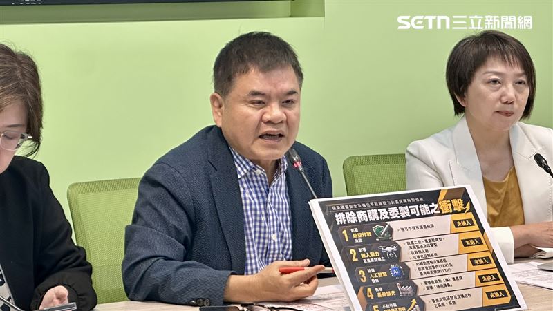 民進黨團莊瑞雄、范雲、陳培瑜召開輿情回應記者會（圖／記者詹宜庭攝影）