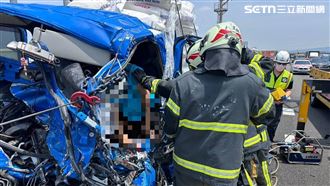 國1彰化段4車追撞！1人命危搶救中