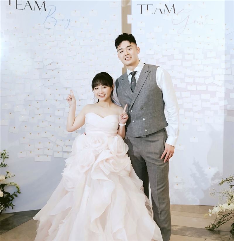 陳詩媛與王齊麟結婚婚後生下一子,過著新手媽媽生活。(圖/翻攝自IG)