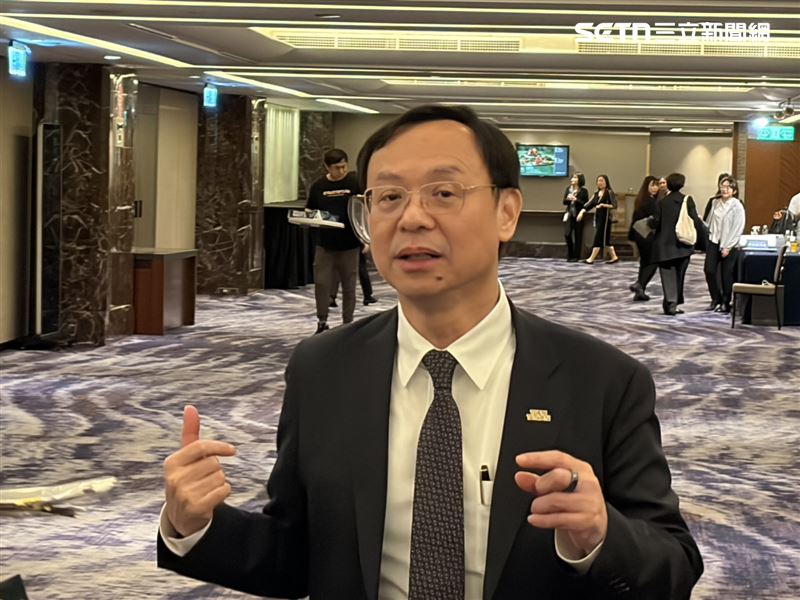 對於內科住院醫師招收率下降，石崇良表示將進一步與內科醫學會了解背後原因。（圖／記者簡浩正攝影）