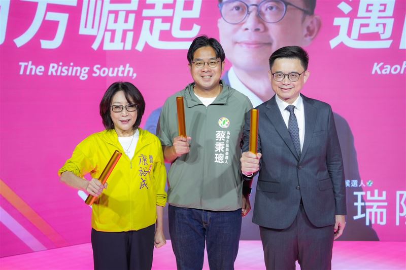 柯志恩質疑高雄AI中心牽拖核電。綠新人反嗆柯：不懂高雄也不懂電，專業程度顯然需要AI輔助。（圖／尹立、蔡秉璁辦公室提供）