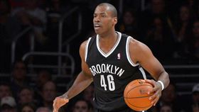 美國職業運動史上首位公開出櫃的前NBA球員柯林斯（Jason Collins），13日傳出在與病魔鬥爭8個月後，因腦癌（膠質母細胞瘤）於家中安詳辭世，享年47歲。（圖／美聯社／達志影像）