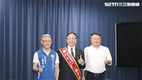 魏平政（中）強調，自己絕對不是空降。（圖／記者楊士誼攝影）