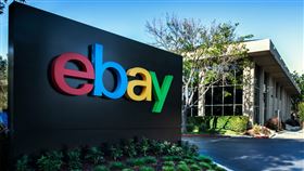 eBay董事會於12日正式拒絕遊戲驛站的555億美元收購提案，並罕見用「既不可信又毫無吸引力」的重話痛批。消息一出，遊戲驛站12日股價暴跌3.5%。（圖／翻攝自X平台 @Investingcom）
