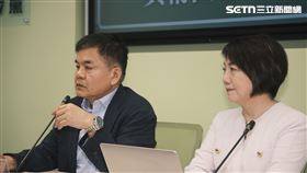對於川習會，莊瑞雄認為台灣不是被動接招的問題，「兩隻大象坐下來聊天，比兩隻大象打架比較沒那麼擔憂」，台灣也不必在「兩隻大象」聊天時特別指指點點。（圖／記者楊士誼攝影）