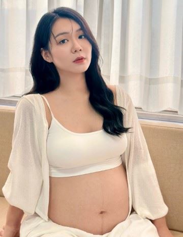 李又汝分享自己的肚子越來越大，體力也大不如前。（圖／翻攝自IG @yogurt_lee819）