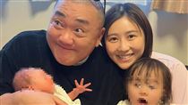 和尪相差31歲！27歲女星順產升格二寶媽