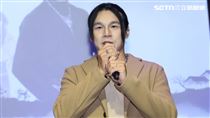男星負債下海拍破300部成人片！片酬曝光