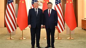 14日晚習近平在北京人民大會堂舉行晚宴，歡迎美國總統川普。（圖／翻攝自新華社）