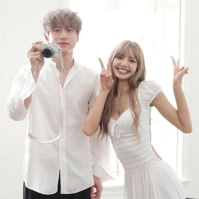 坂口健太郎曾跨刀韓團BLACKPINK成員Lisa歌曲MV的男主角。（圖／翻攝自IG @sakaguchikentaro）