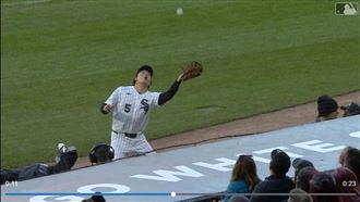 連5場未開轟　村上宗隆一壘界外區秀美技