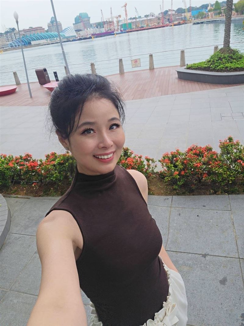 呂文婉被酸「老了別出來嚇人」。(圖/翻攝自臉書)