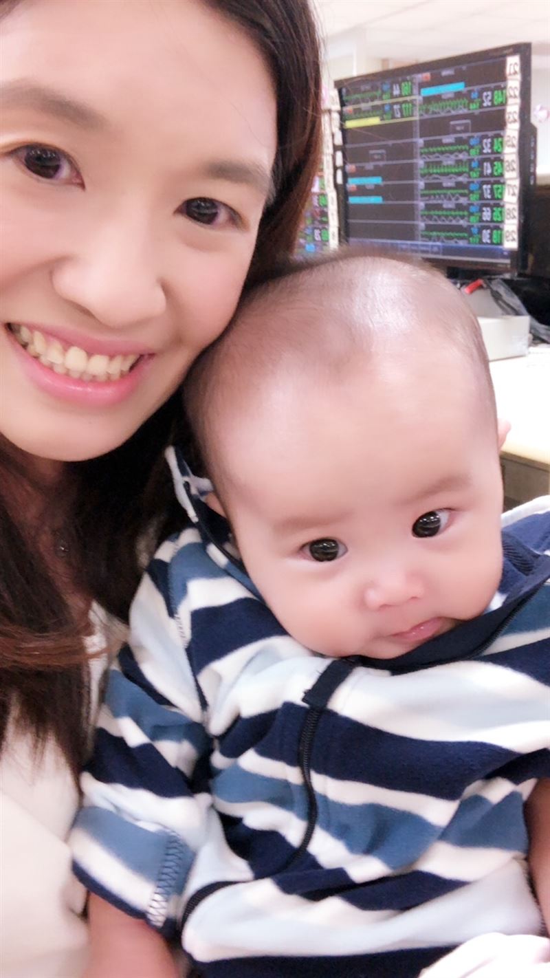 曾被柴柴的可愛征服，王杏安醫師萌生出想當他母親的想法。（圖／王杏安醫師提供）