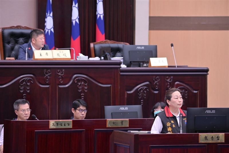 徐榛蔚議會施政報告　聚焦災後重建與財政減債成果